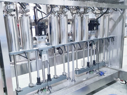 A brief introduction to different categories of liquid filling machines