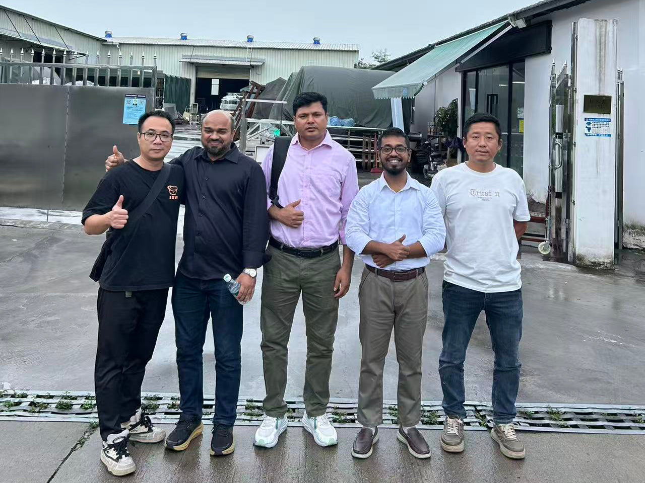 Bangladesh Customer Visited CX PACKING MACHINE for Cosmetic Production Line and Daily Chemical Factory Turnkey Solution