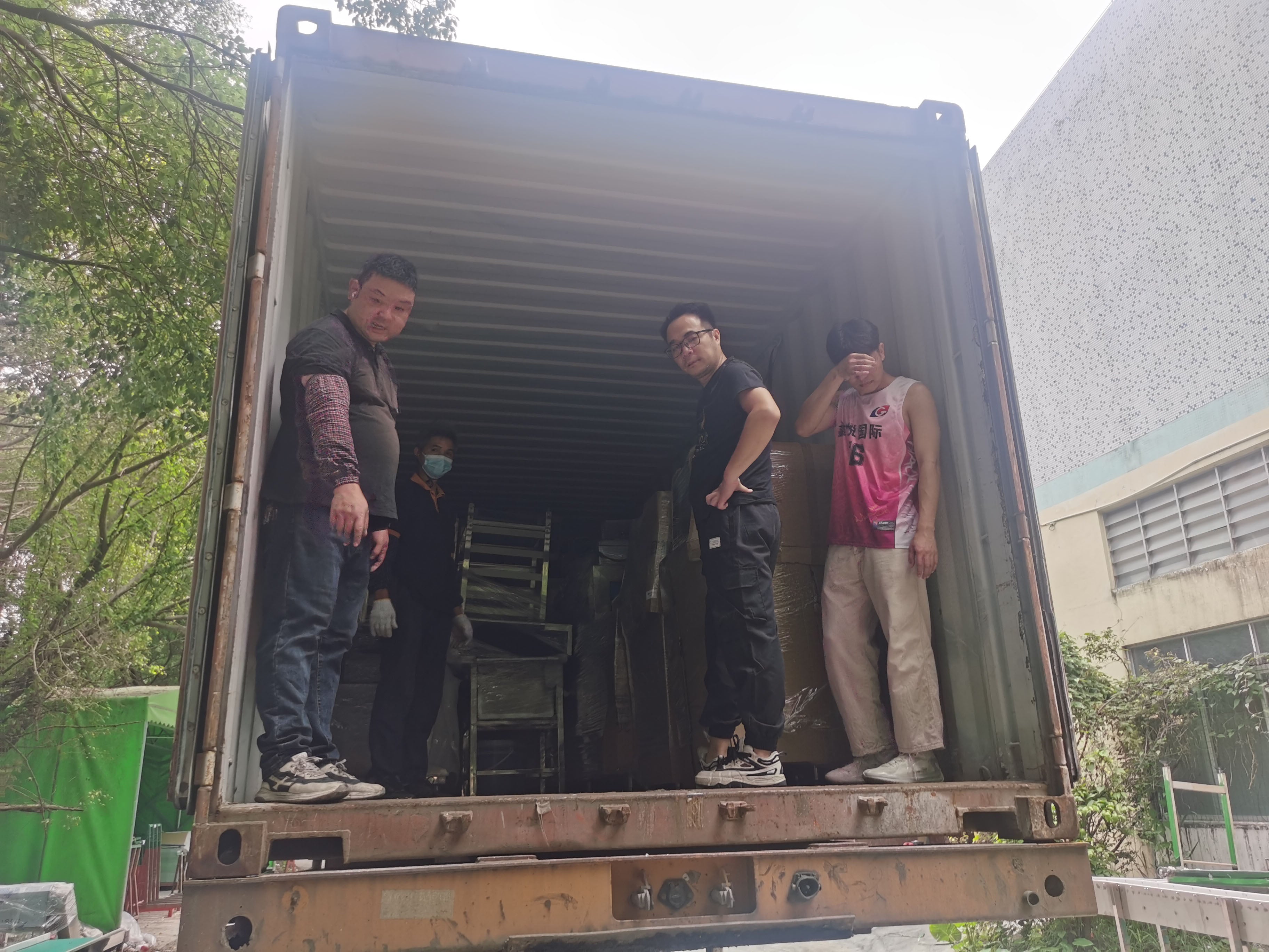 [Shipping News] CX PACKING MACHINE Ships a 40ft Container Filling-Capping-Labeling Production Line to Mexico